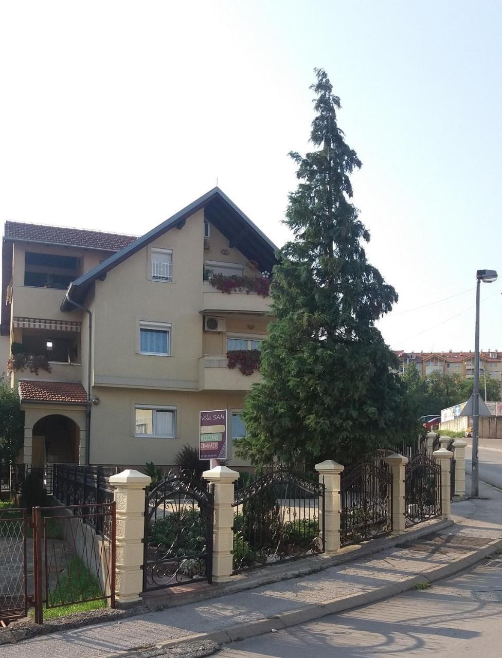Vila San Μπάνια Λούκα Εξωτερικό φωτογραφία